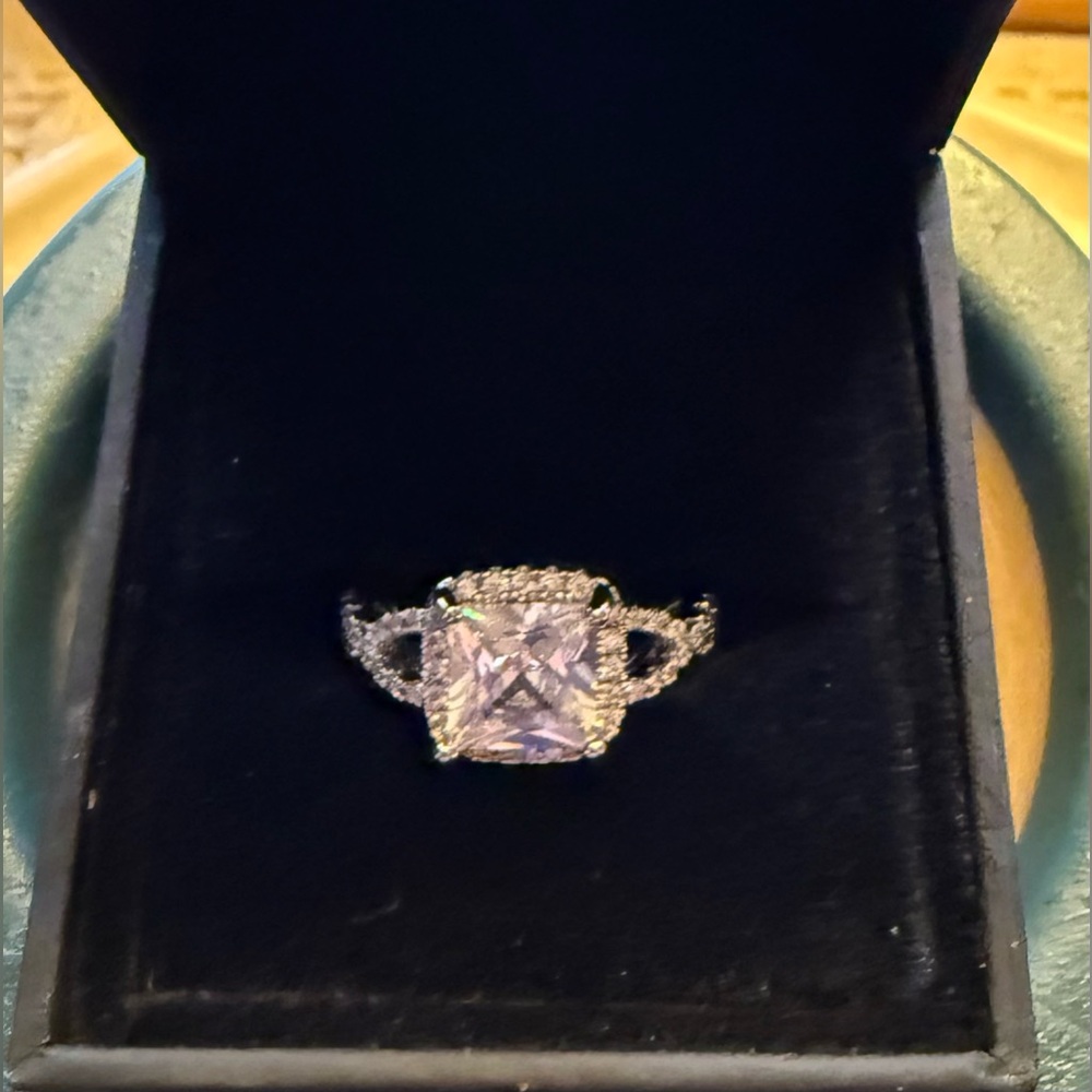 Silver Emerald Style Ring
